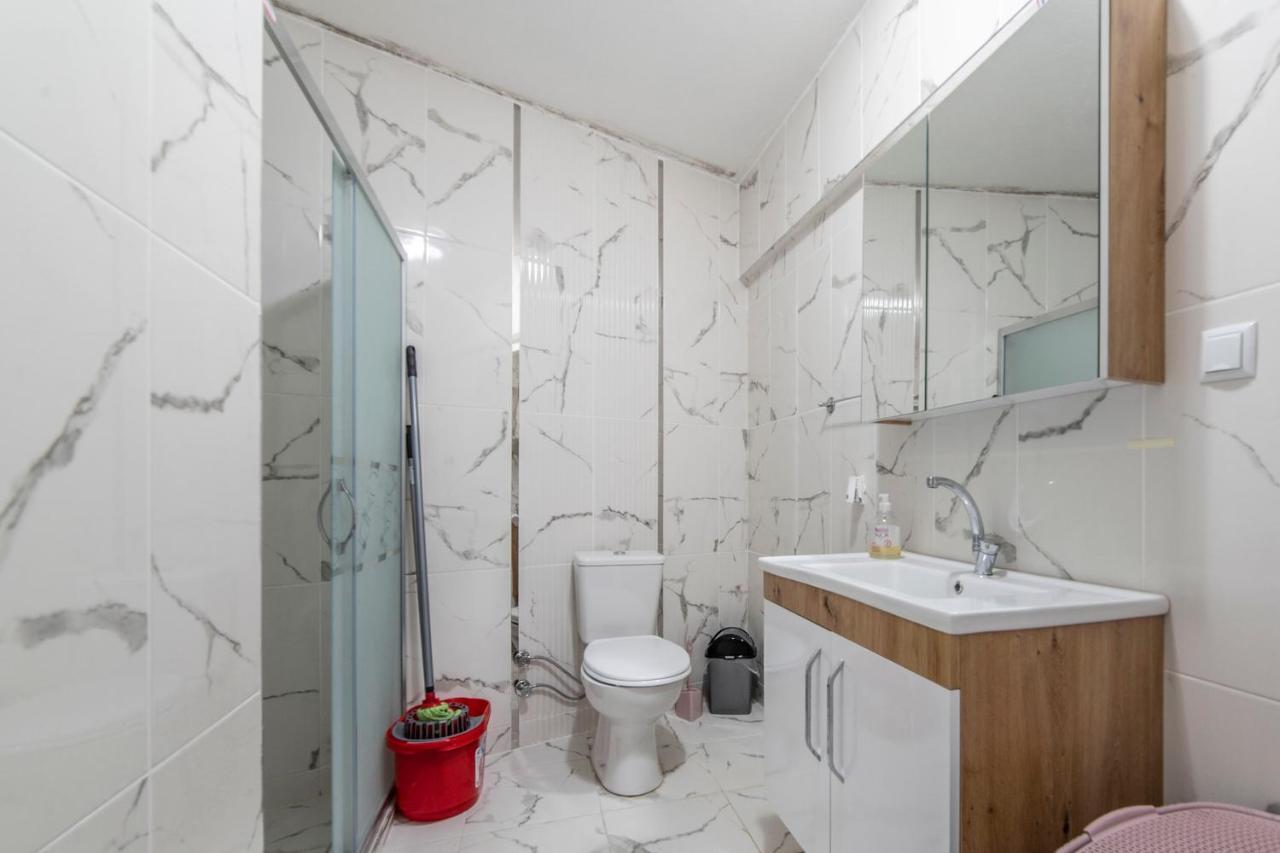 Centrally Located 2 Bedroom Apt With Netflix Bursa Ngoại thất bức ảnh